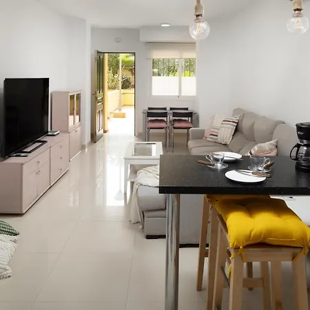 Apartment Con Piscina *