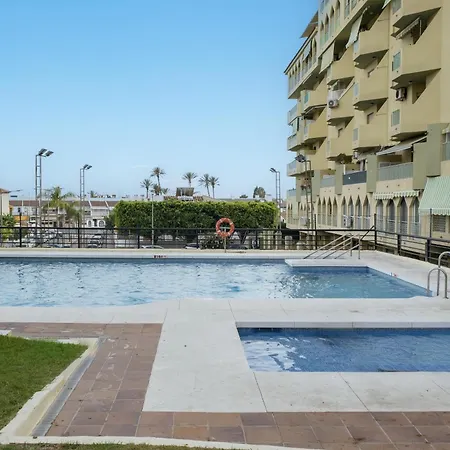 Apartment Con Piscina